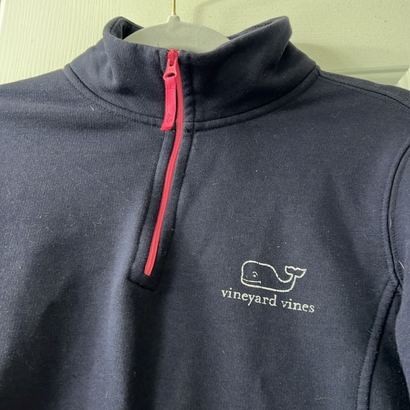 Navy vineyard vines pullover - Picture 2 of 5